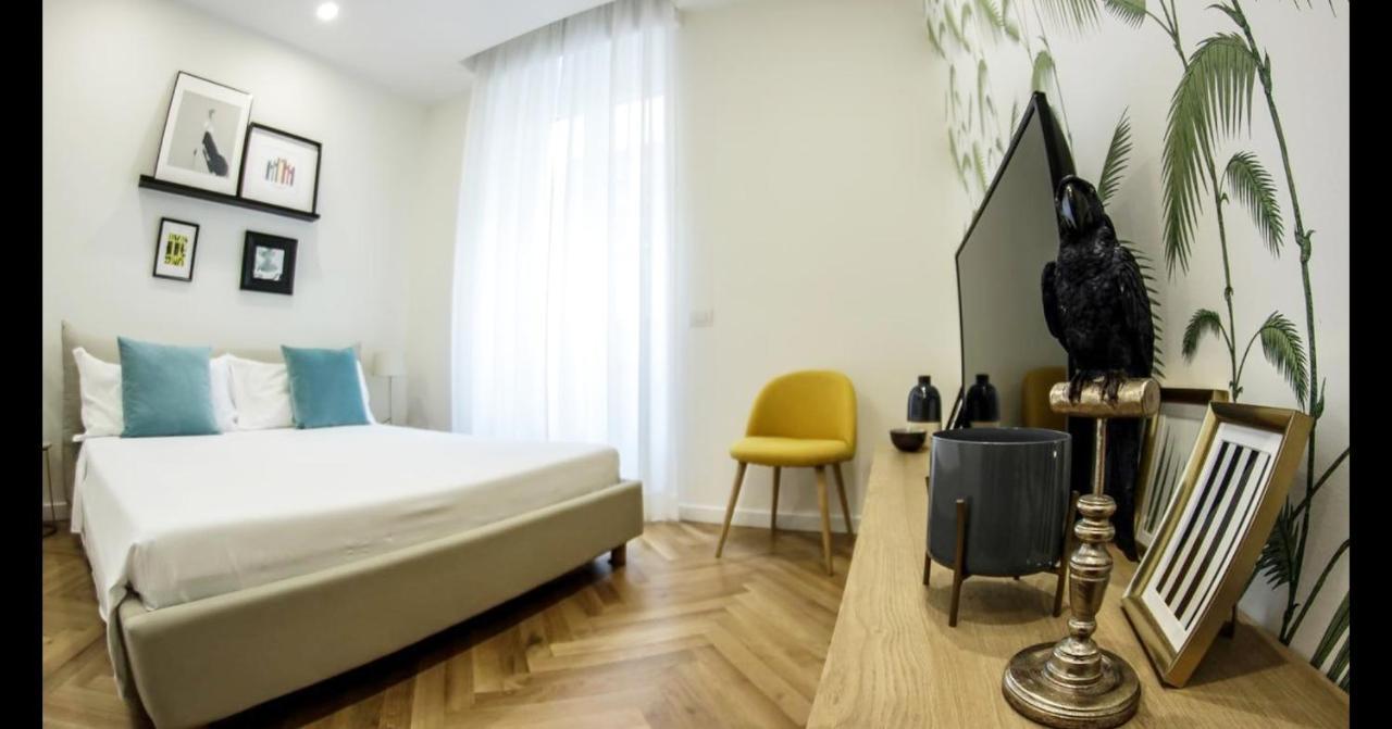 Serendipity Apartments - Duomo Milan Luaran gambar
