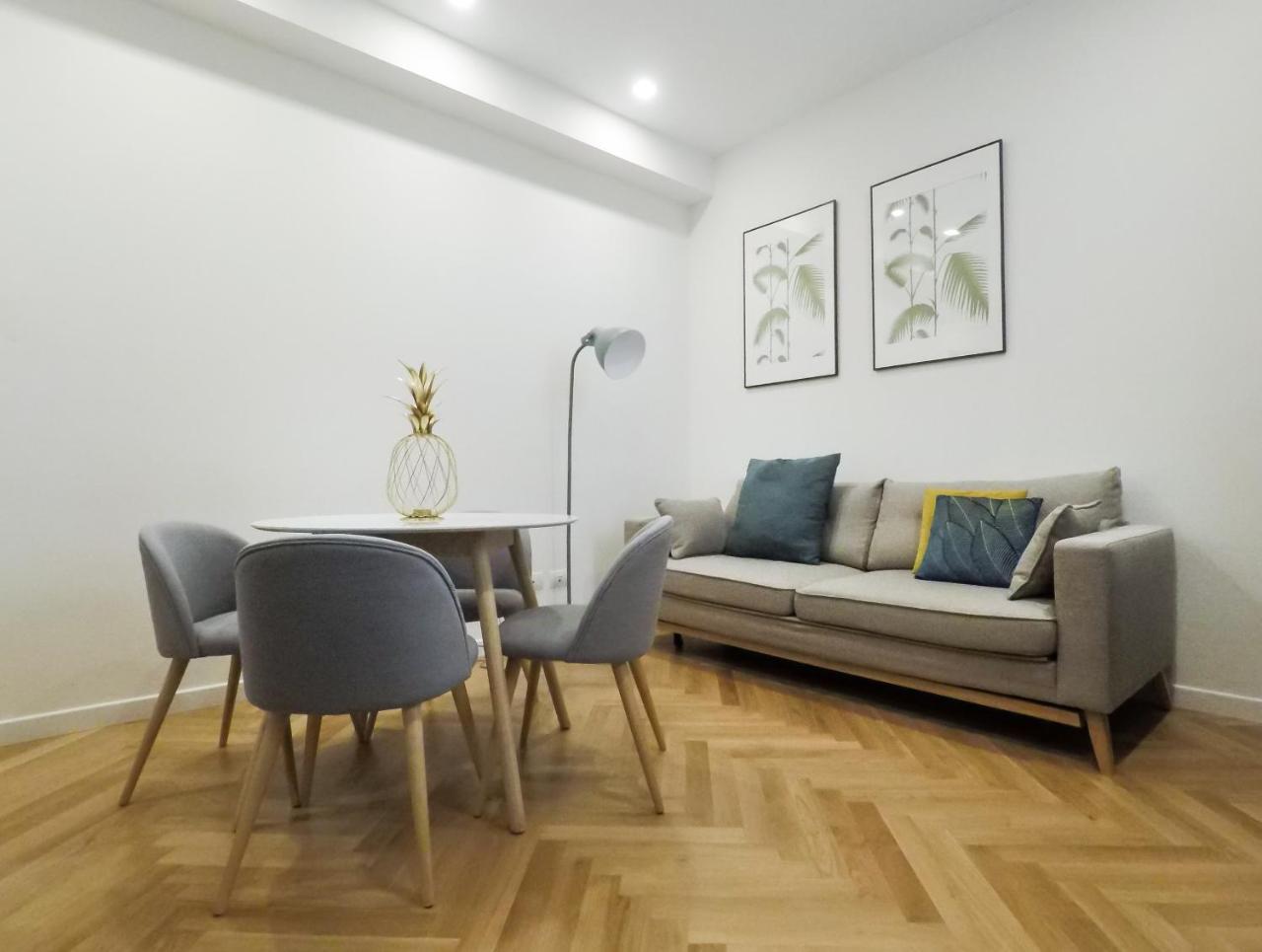 Serendipity Apartments - Duomo Milan Luaran gambar